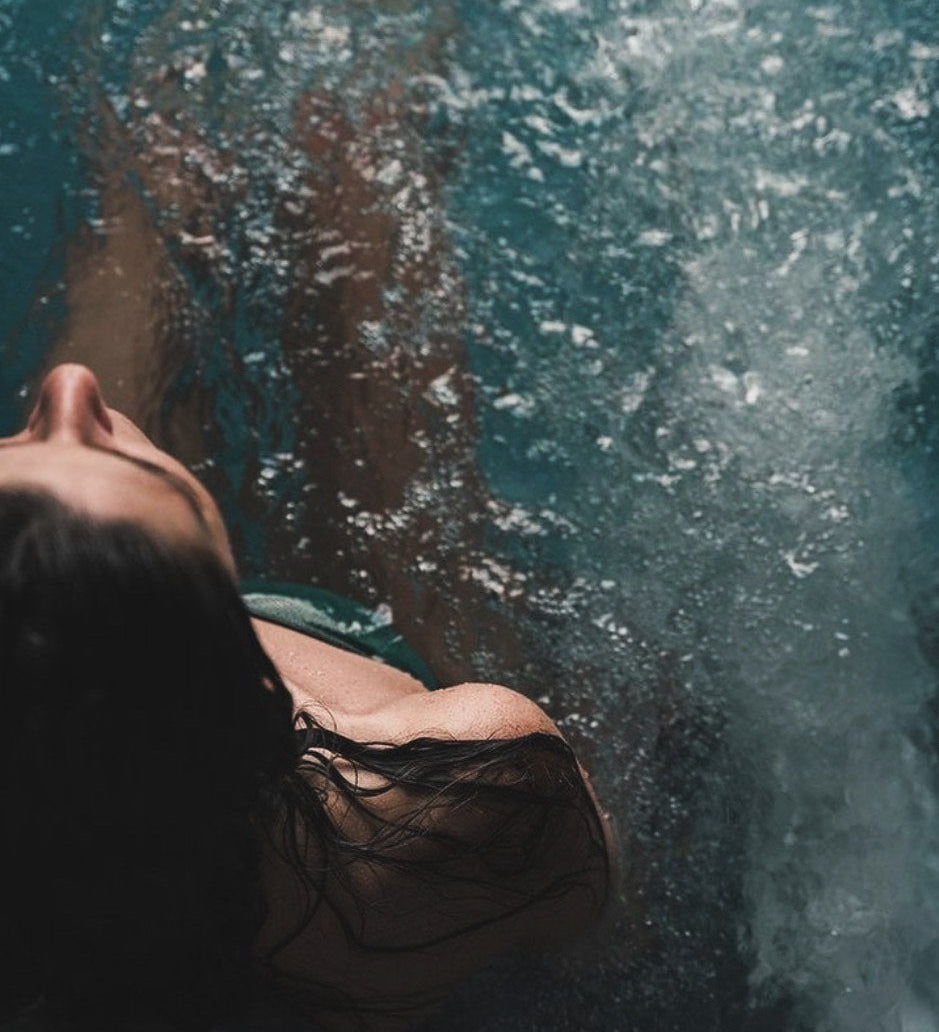 A women in an Ice bath