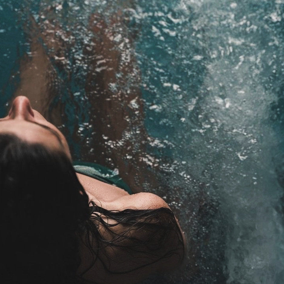 A women in an Ice bath